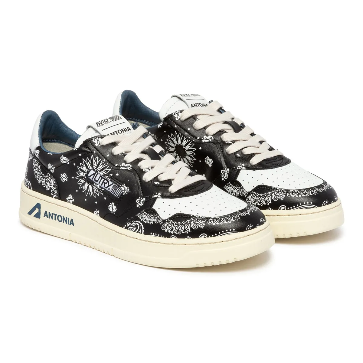 01 Bandana Low Sneakers