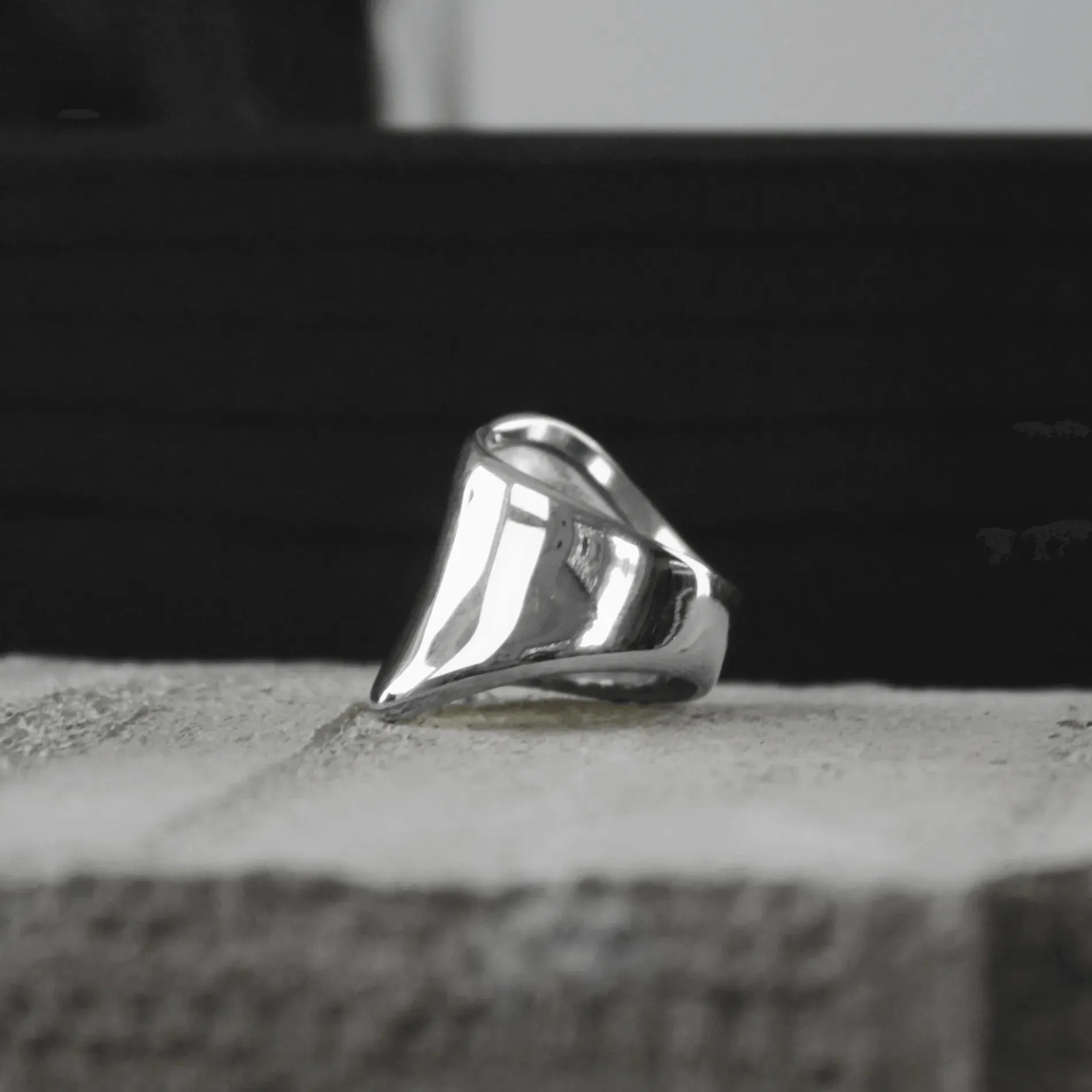 Courage Waterproof Arrow Statement Ring Silver Plating